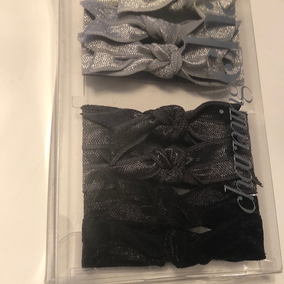 10 Hair ties - Picture 2 of 3
